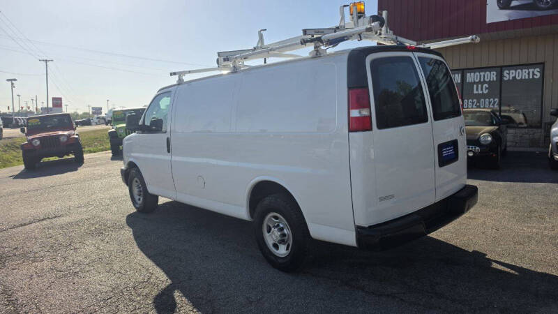 2016 Chevrolet Express 2500