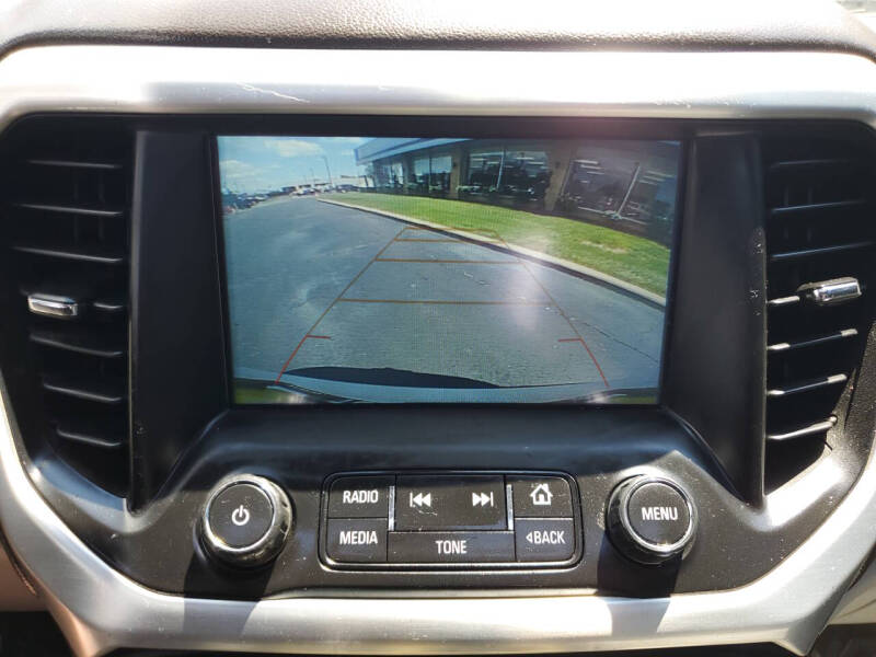 2019 GMC Acadia SLT-1