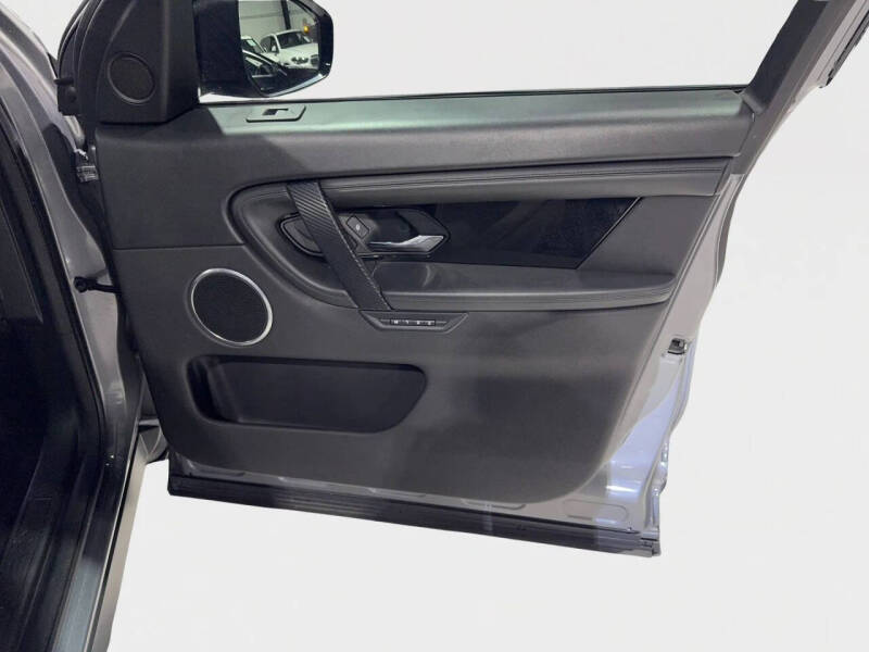 2020 Land Rover Discovery Sport P250 SE