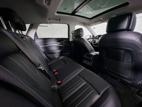 2024 Audi Q8 e-tron quattro Premium Plus