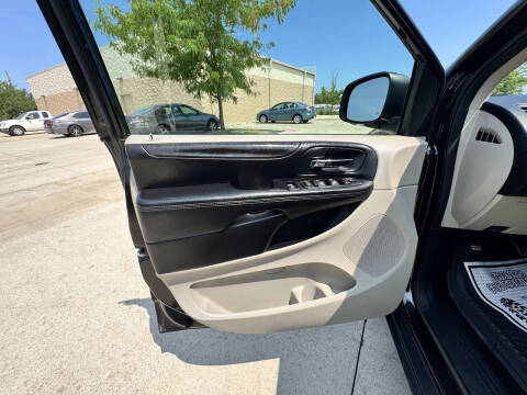 2013 Dodge Grand Caravan SXT