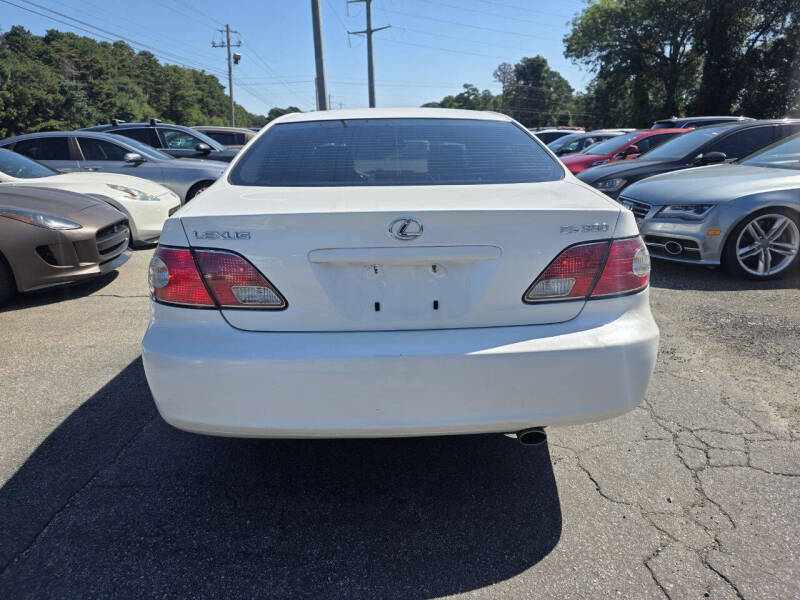 2004 Lexus ES 330