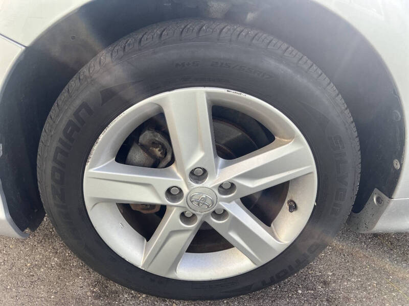 2012 Toyota Camry LE