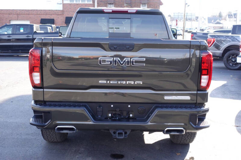 2024 GMC Sierra 1500 Elevation