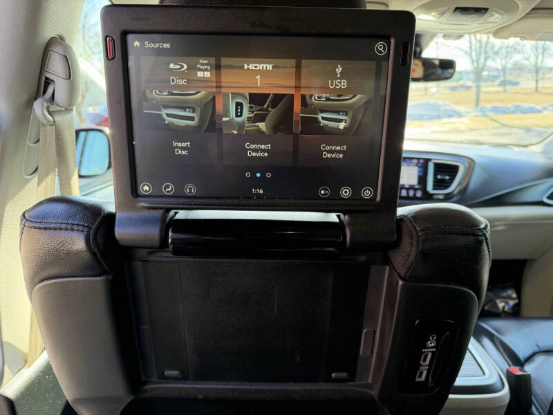 2018 Chrysler Pacifica Touring L Plus