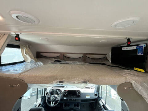 2024 Mercedes-Benz Sprinter
