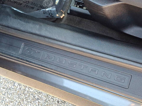 2017 Ford Mustang V6