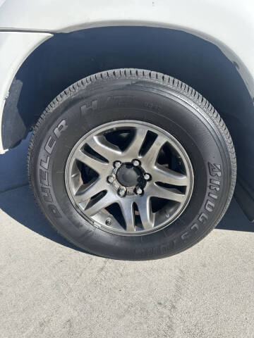 2007 Toyota Sequoia SR5