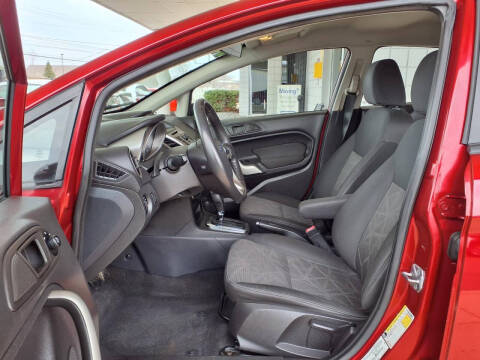 2013 Ford Fiesta SE