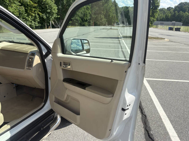 2011 Ford Escape Limited
