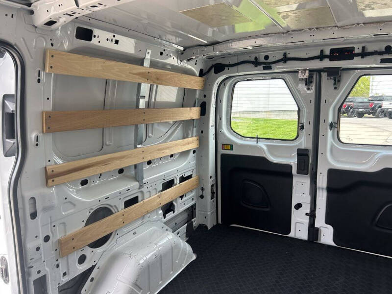 2025 Ford Transit