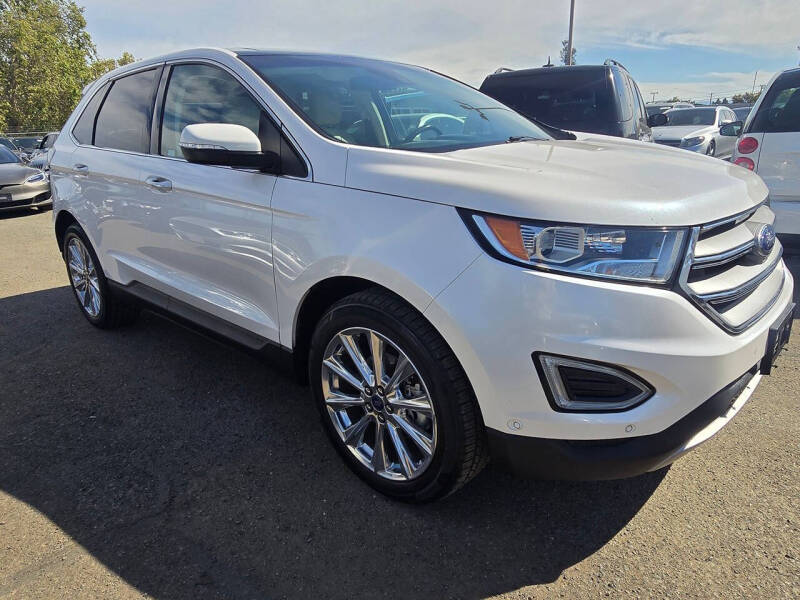 2017 Ford Edge Titanium