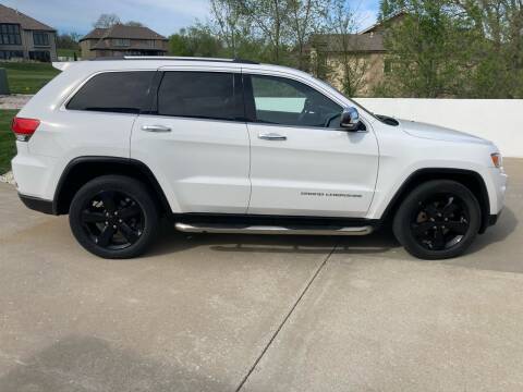 2015 Jeep Grand Cherokee for sale at Car Connections in Kansas City MO