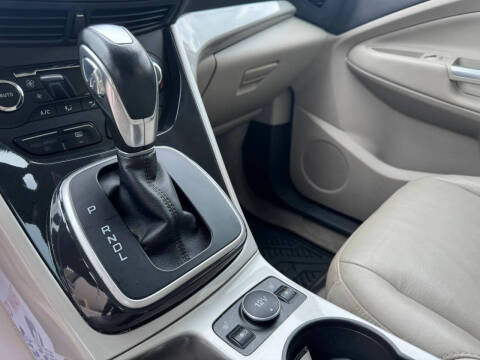 2015 Ford C-MAX Hybrid SEL