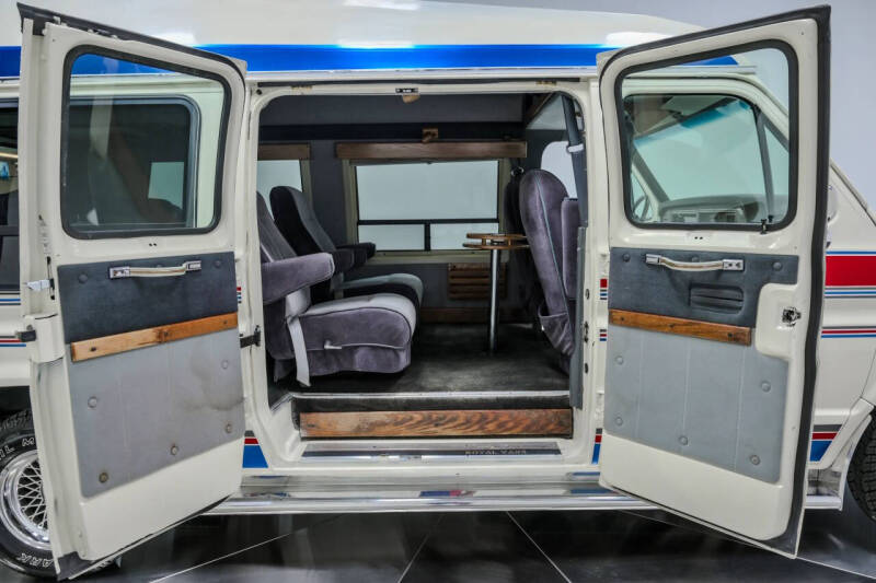 1990 Ford E-Series E-150
