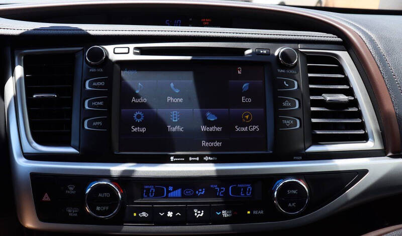 2017 Toyota Highlander LE Plus