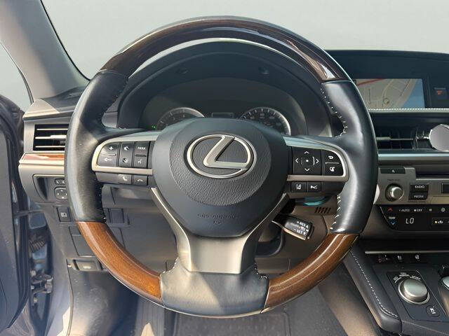 2017 Lexus ES 350