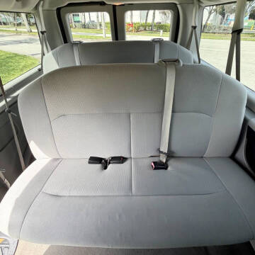 2008 Ford E-Series E-350 SD XLT