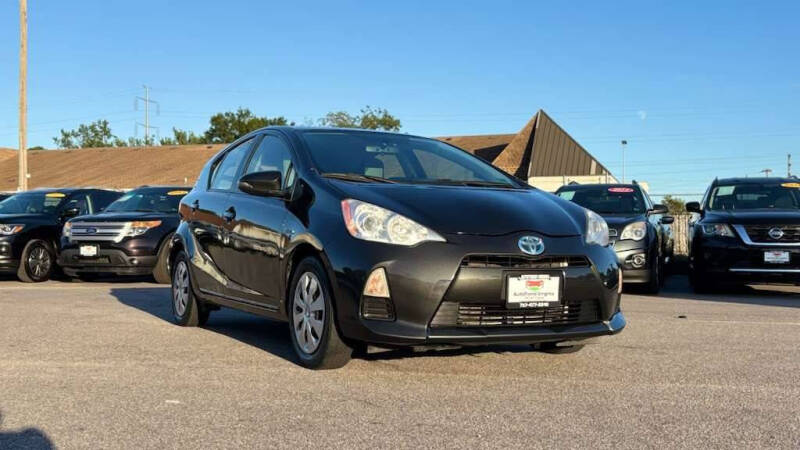 2014 Toyota Prius c Two