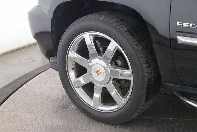 2013 Cadillac Escalade Luxury