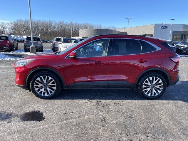 2020 Ford Escape Titanium