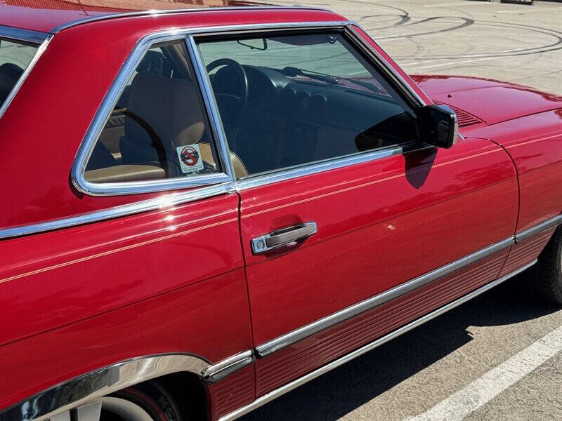 1988 Mercedes-Benz 560-Class 560 SL