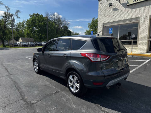 2015 Ford Escape SE