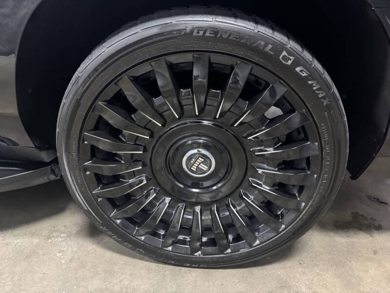 2024 Cadillac Escalade ESV Premium Luxury Platinum