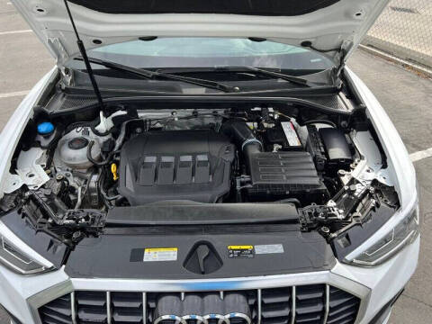 2023 Audi Q3 quattro S line Premium 45 TFSI