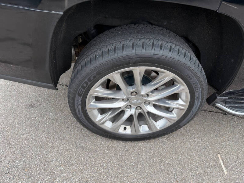 2019 Cadillac Escalade Luxury