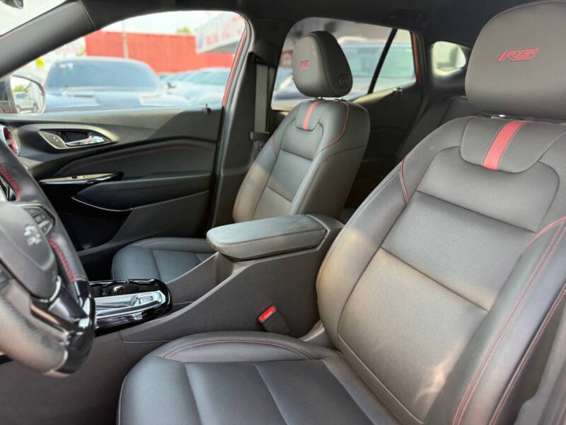2024 Chevrolet Trax RS