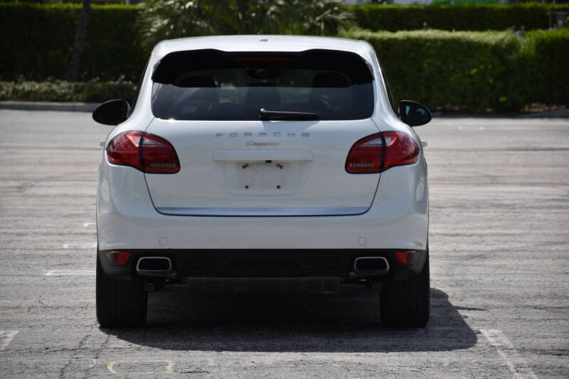 2013 Porsche Cayenne Tiptronic