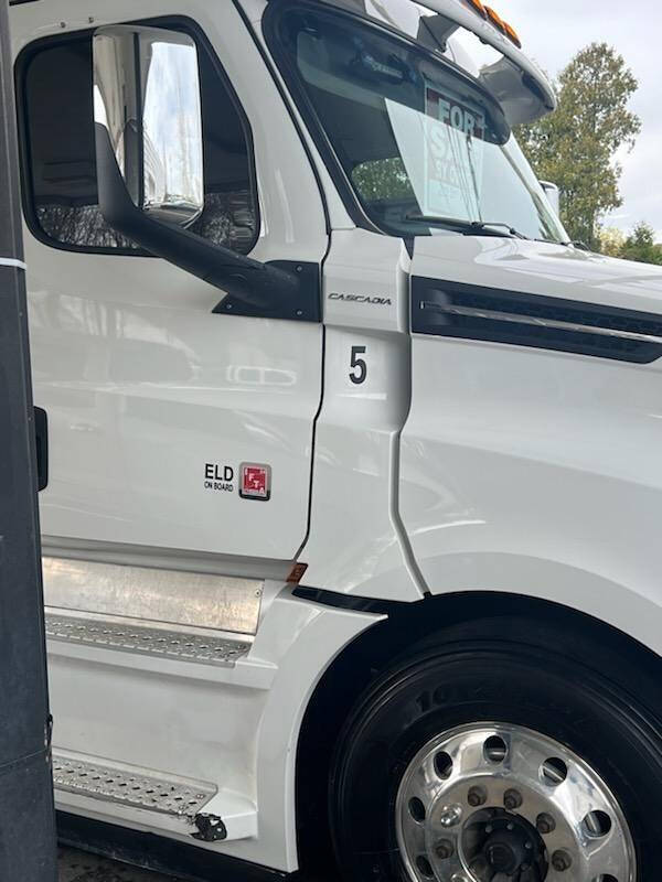 2018 Freightliner Cascadia for sale at RENOS AUTO SALES LLC in Waterbury, CT