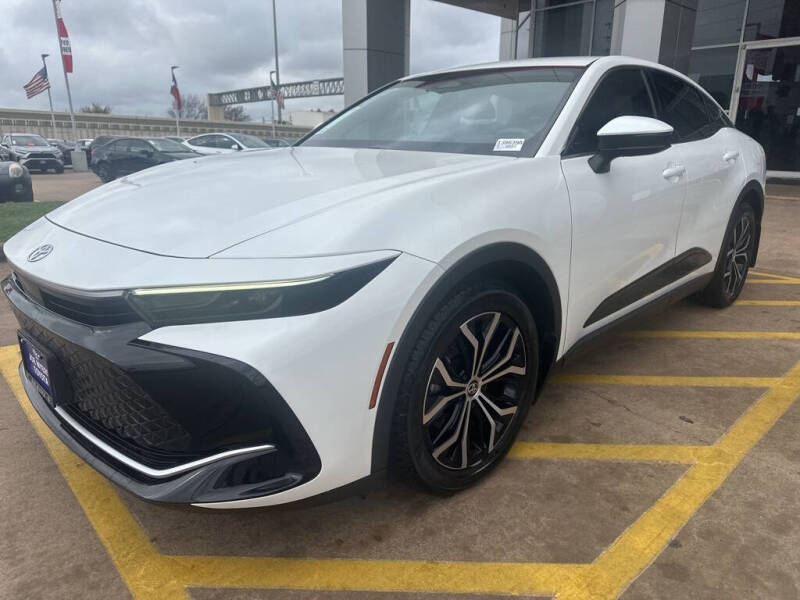 2023 Toyota Crown XLE