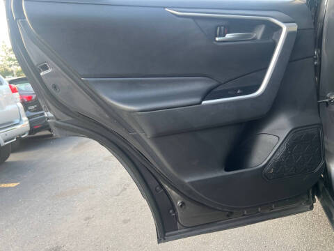 2021 Toyota RAV4 Hybrid XLE Premium