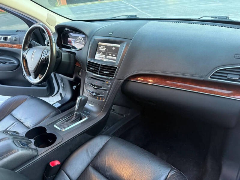 2014 Lincoln MKT Ecoboost