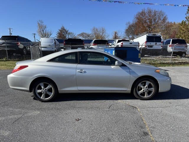 2004 Toyota Camry Solara SLE V6
