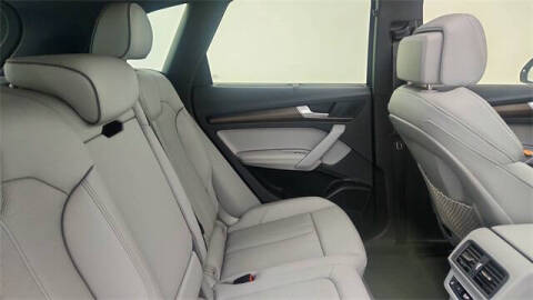 2024 Audi Q5 e quattro S line Prestg 55 TFSI