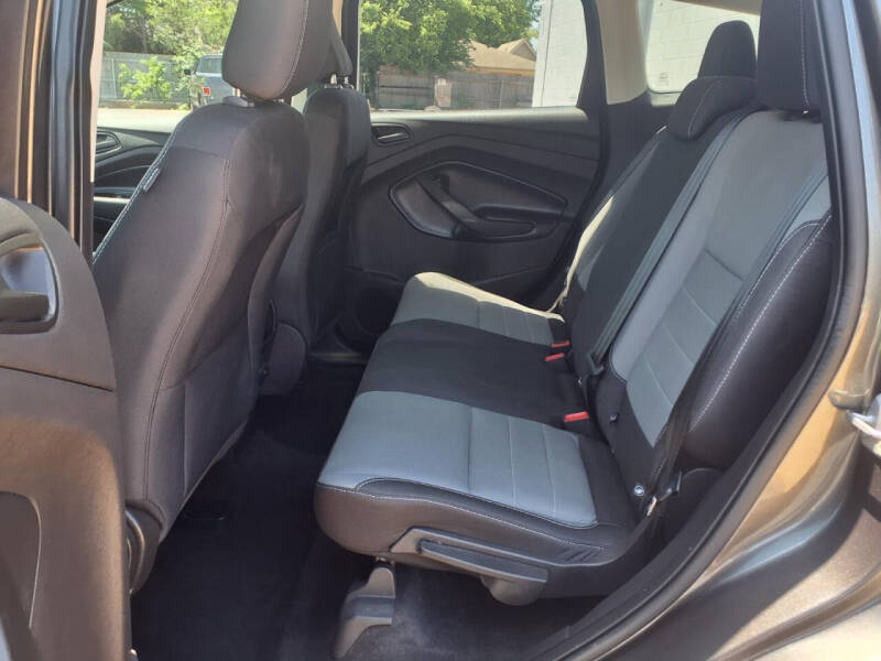 2019 Ford Escape S