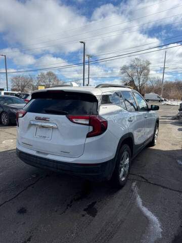 2022 GMC Terrain SLE
