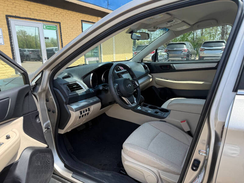 2019 Subaru Outback 2.5i