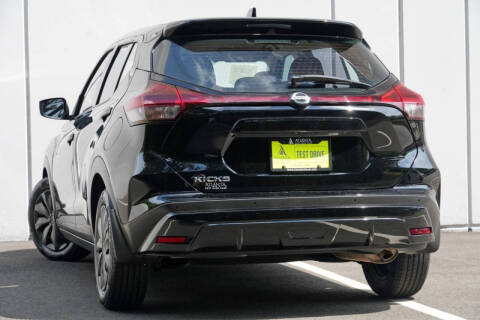 2021 Nissan Kicks S