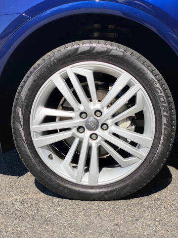 2018 Audi Q5 2.0T quattro Premium Plus