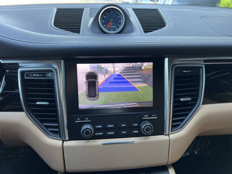 2017 Porsche Macan S