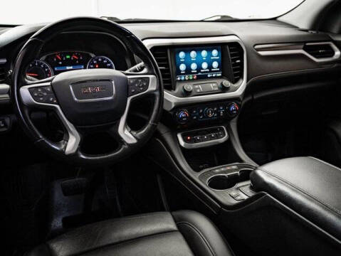 2021 GMC Acadia SLT