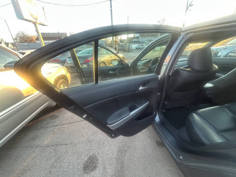 2010 Honda Accord EX-L w/Navi