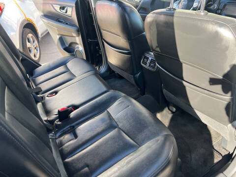 2015 Nissan Rogue SL