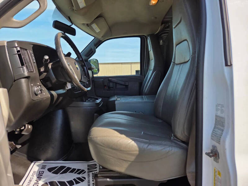 2016 Chevrolet Express 3500