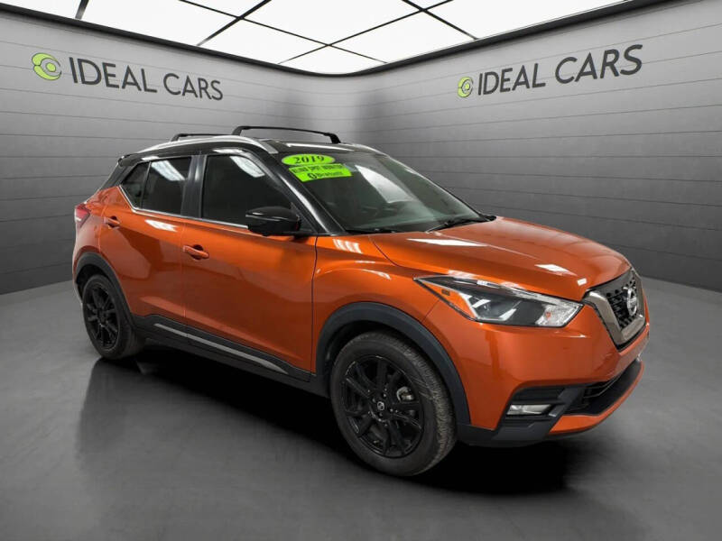 2019 Nissan Kicks SR