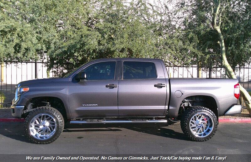 2018 Toyota Tundra SR5